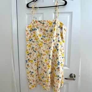 Old navy dress never worn size XL